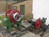 poldark tin mine 13-5-09 horiz steam engine & maybe brake unit